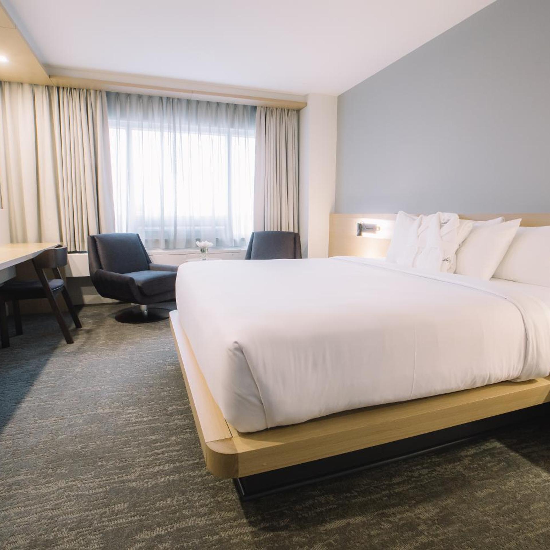 Standard, King Bed