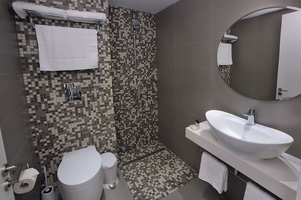 Okeanos Beach Boutique Hotel 38/39
