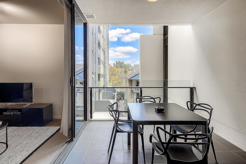 Opera Apartments South Brisbane 43/70