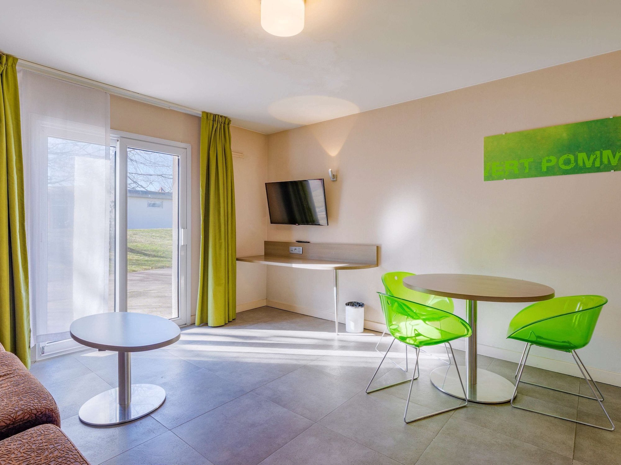 غرفة خارجية كلاسيكية بسرير مزدوج، Mercure Lyon Est Villefontaine 8/10
