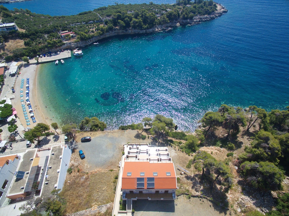 Marilena Apartments 37/45