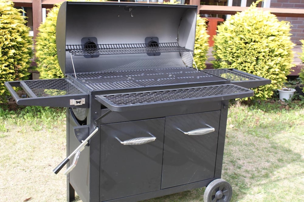 Pension Field 1/32