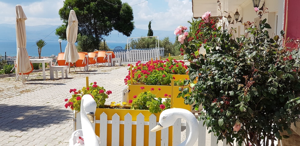 Ciftlik Butik Otel 26/28