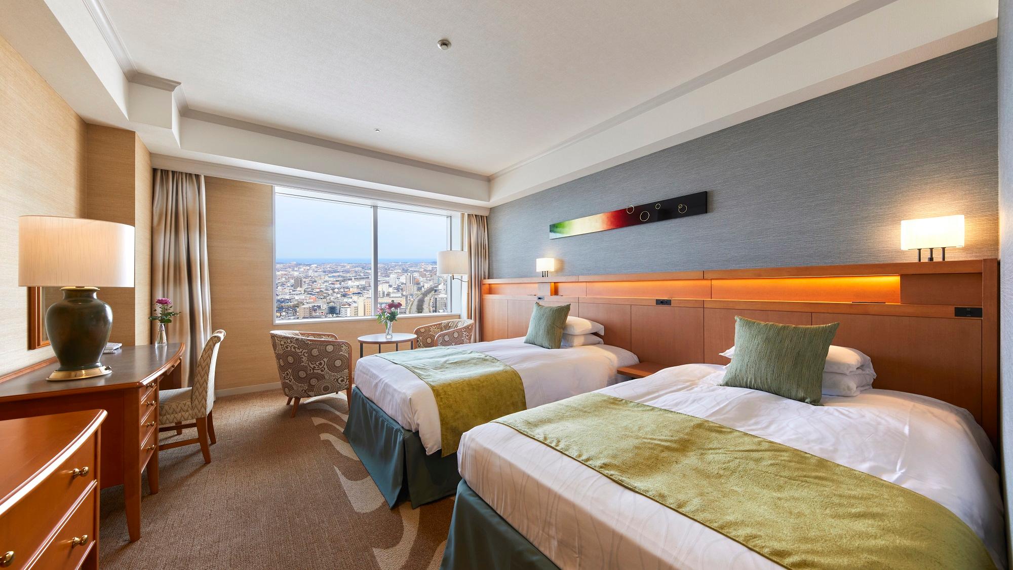 Comfort, Twin Beds, Night View, High Floor