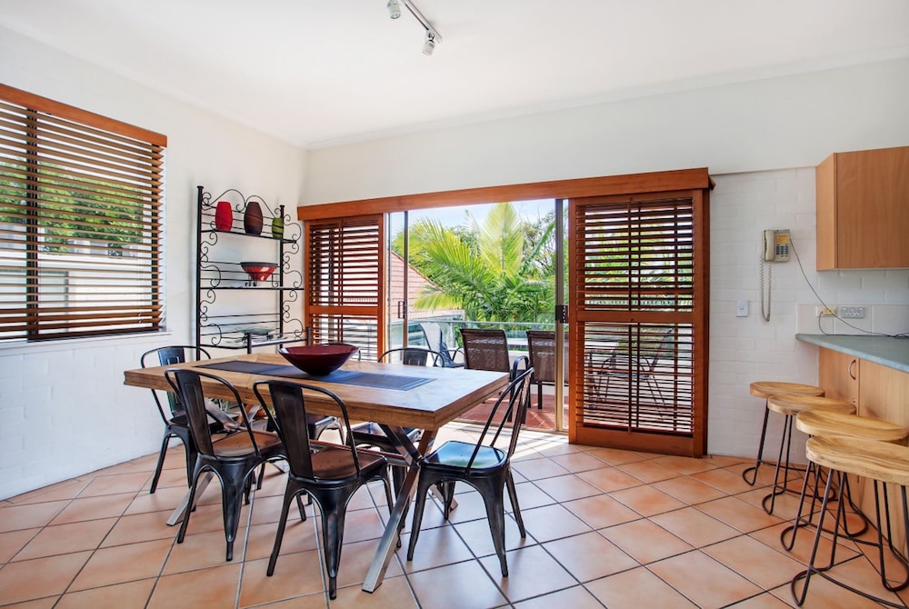 Noosa International Resort 57/66
