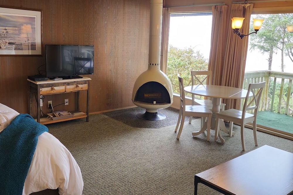 Ocean Crest Resort 23/50