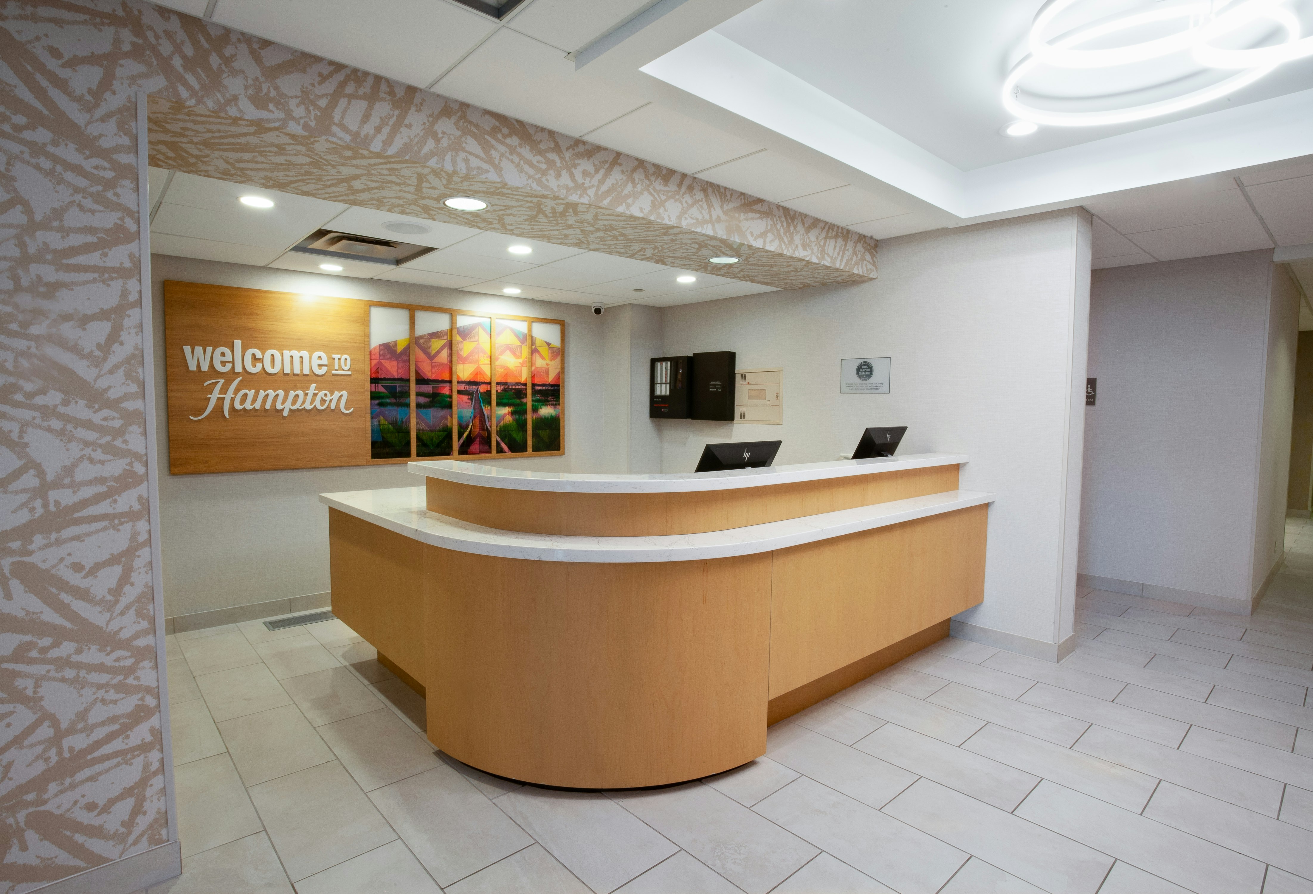 Hampton Inn Salt Lake City North 8/48