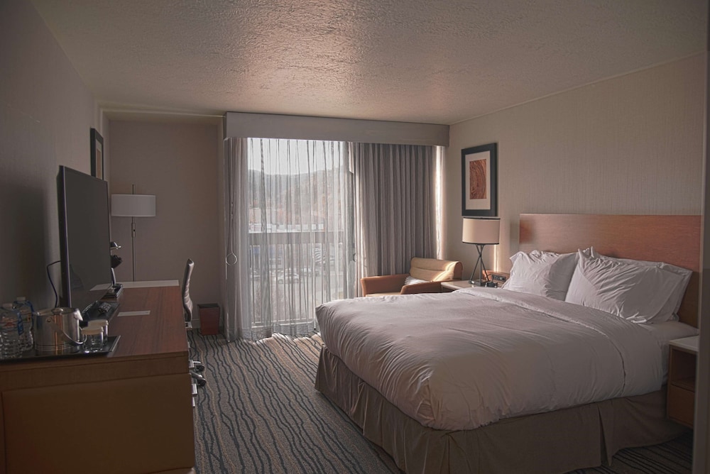 Doubletree By Hilton Helena Downtown 15/55
