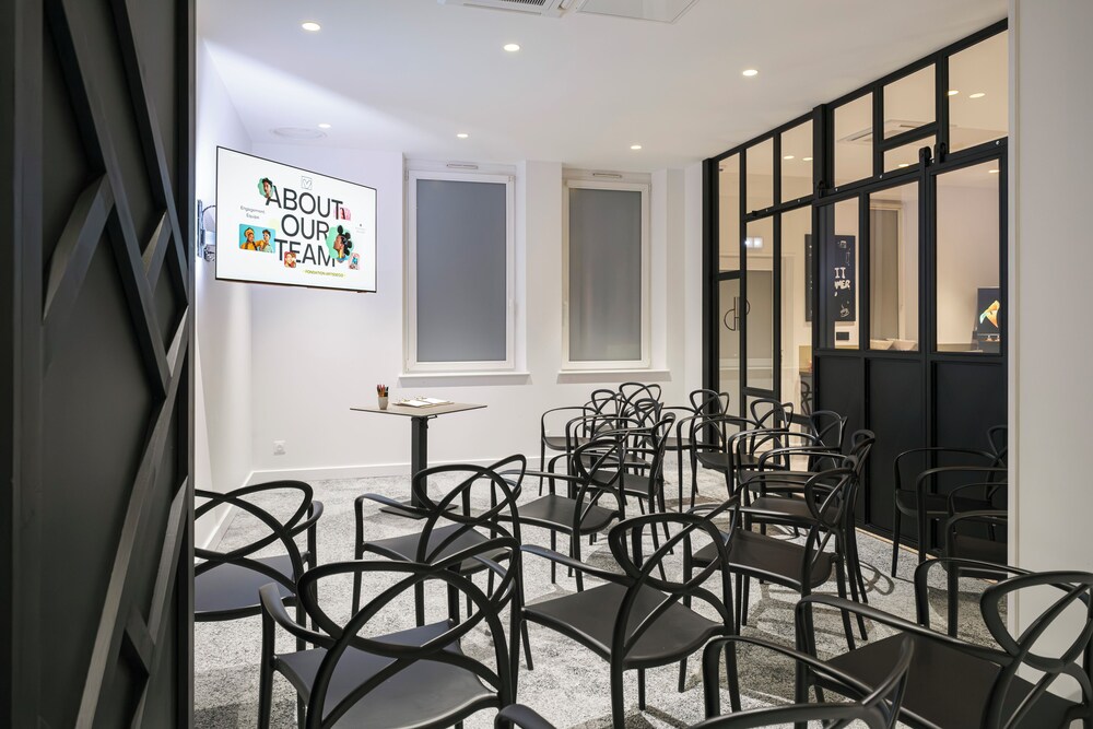 Hotel Du Parc 34/50