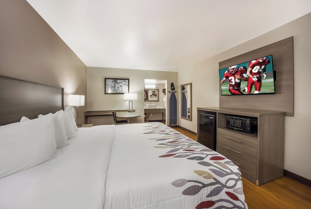 Superior, King Bed, Ground Floor