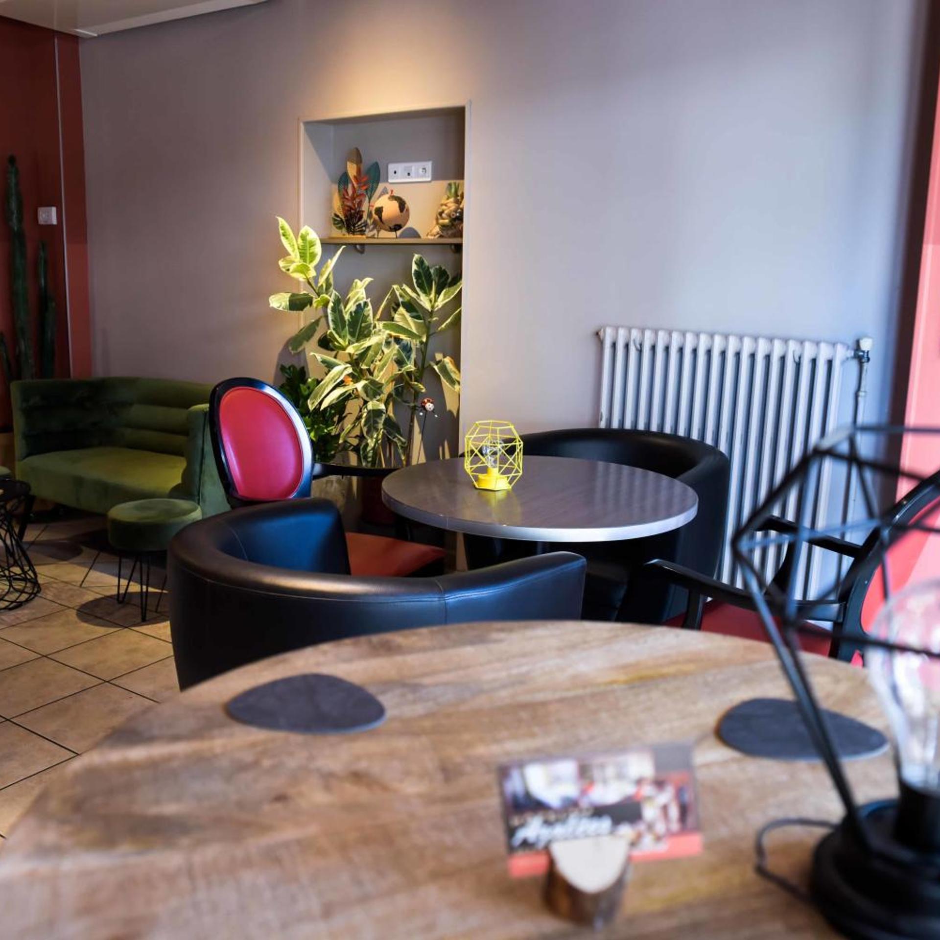 HÔTEL AZALÉES 34/50