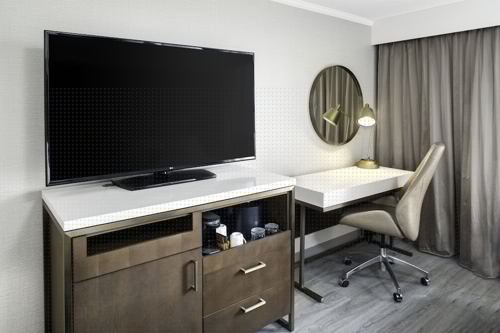 Crowne Plaza Toronto Airport 49/58