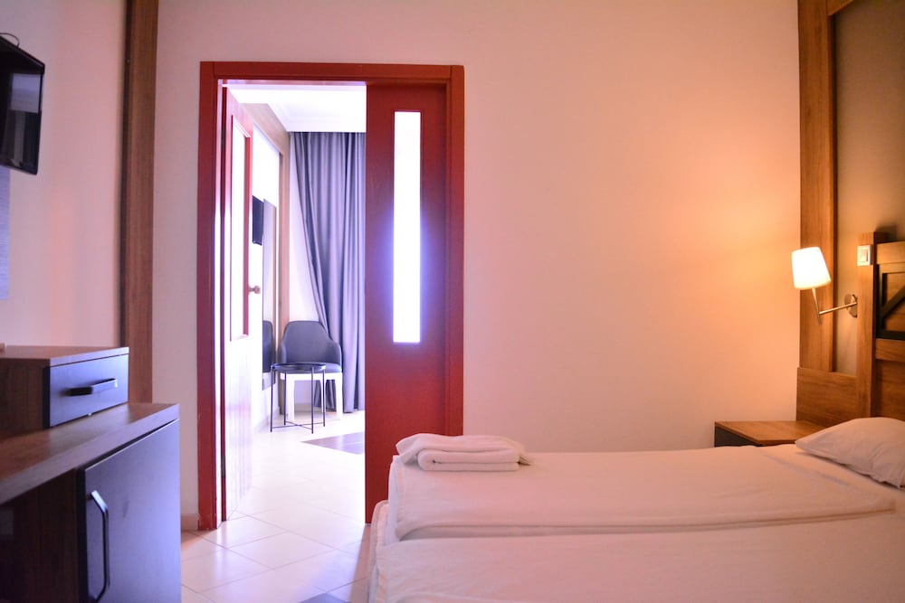 Istanbul Beach Hotel 11/50