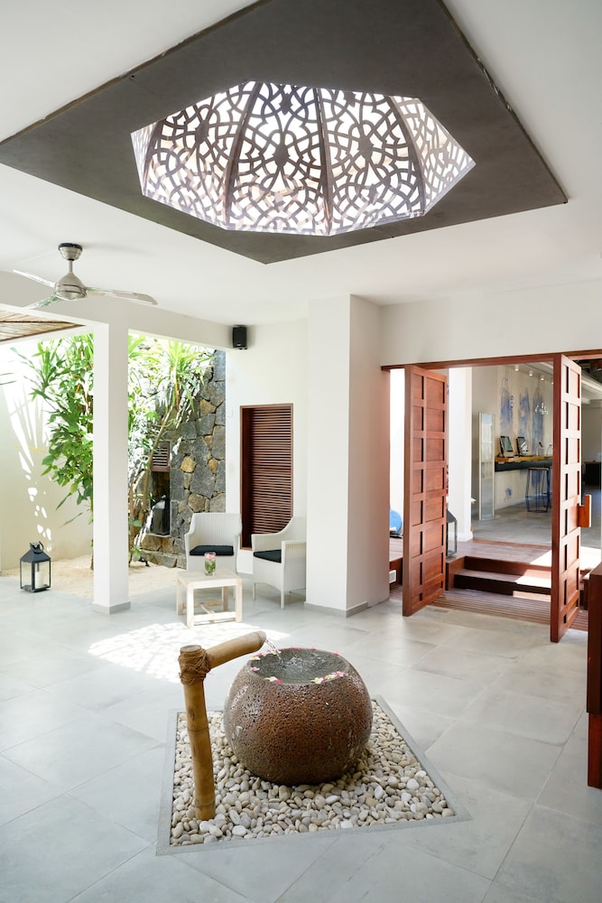 Lagoon Attitude Hotel - Adults only 24/50