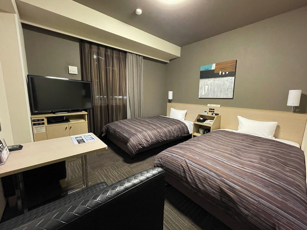 Room, Twin Beds, Electronic Cigarette Only, Smoking