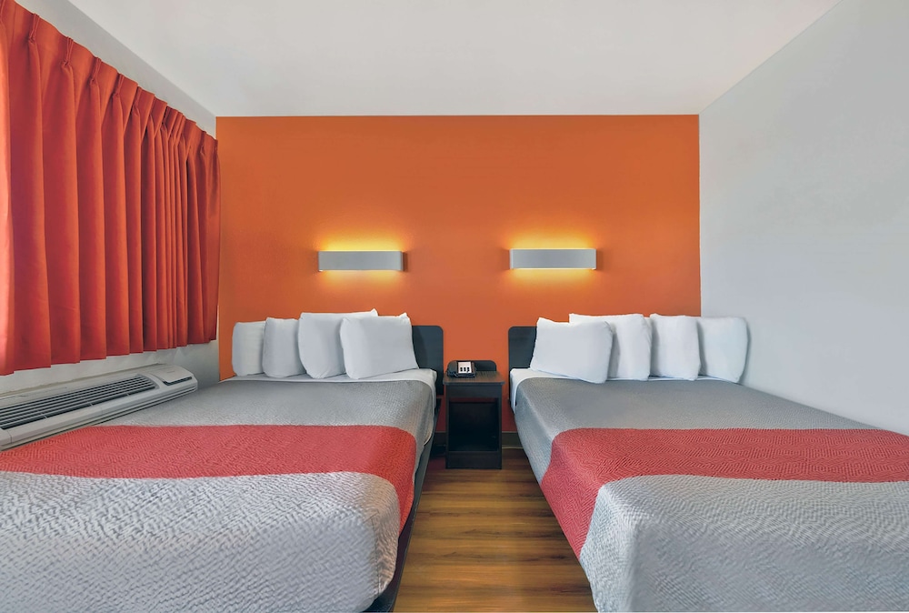 Motel6 Alamogordo, NM 19/59