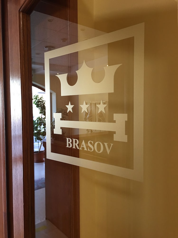 HOTEL BRASOV 2/49