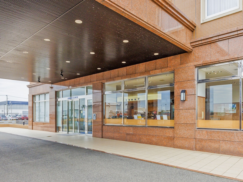 Toyoko Inn Kitakyushu Airport 17/61