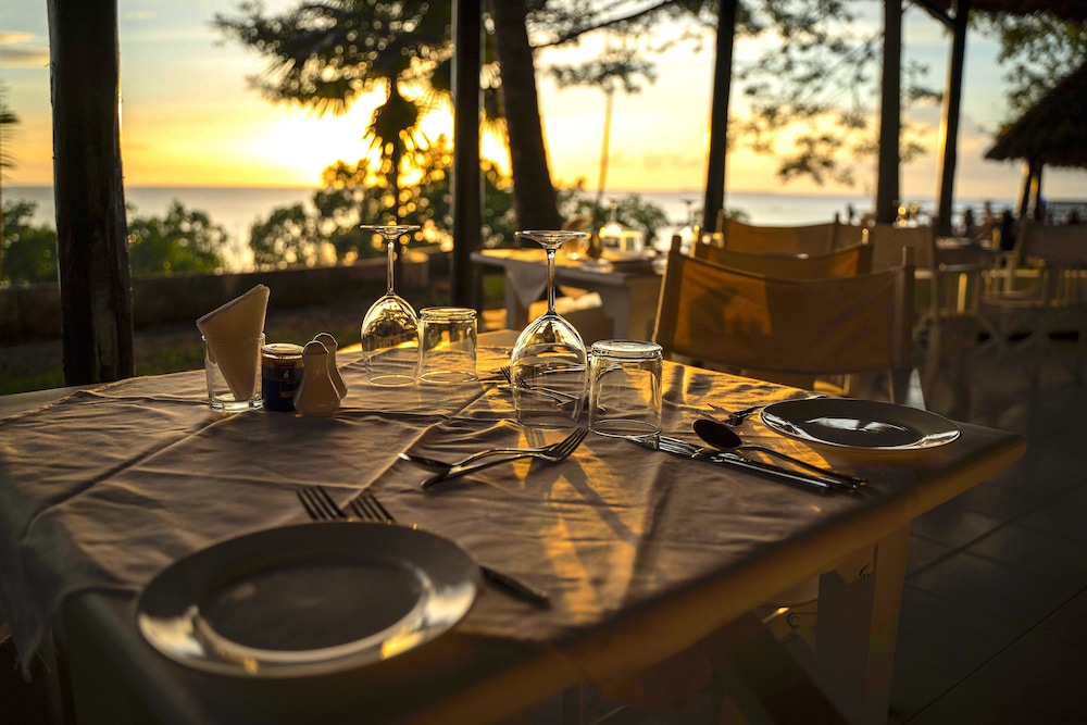Jungle Paradise Beach Resort & Spa Mbweni Ruins 24/50
