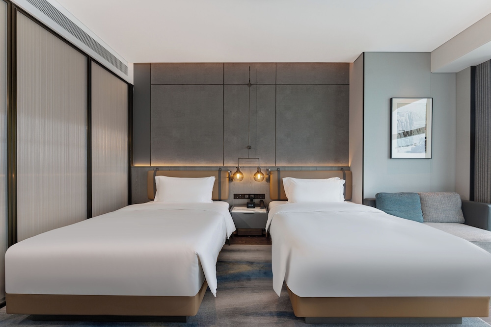 Wyndham Grand Yichang Riverside 30/71