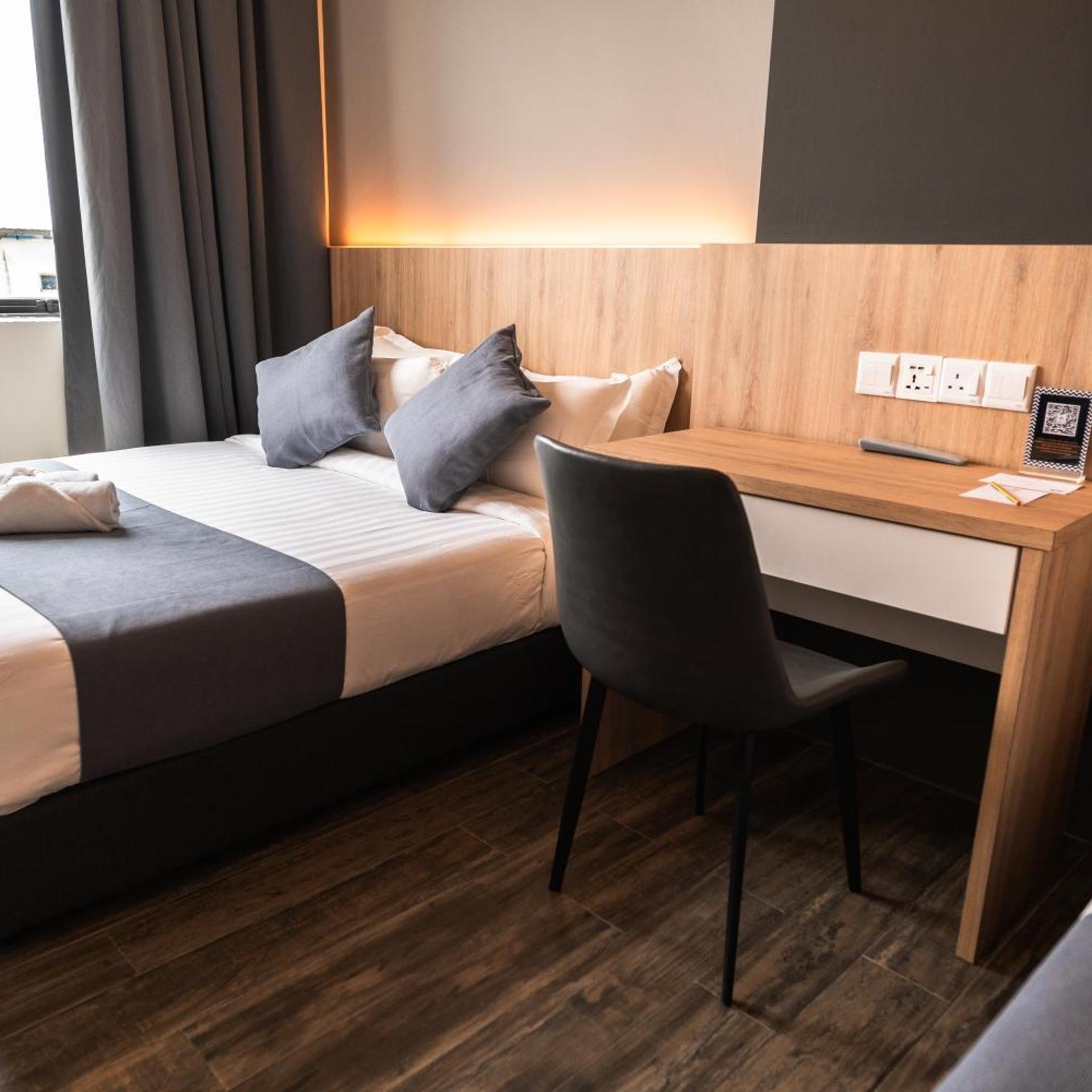 Citi Plaza Hotel & Suites 16/48