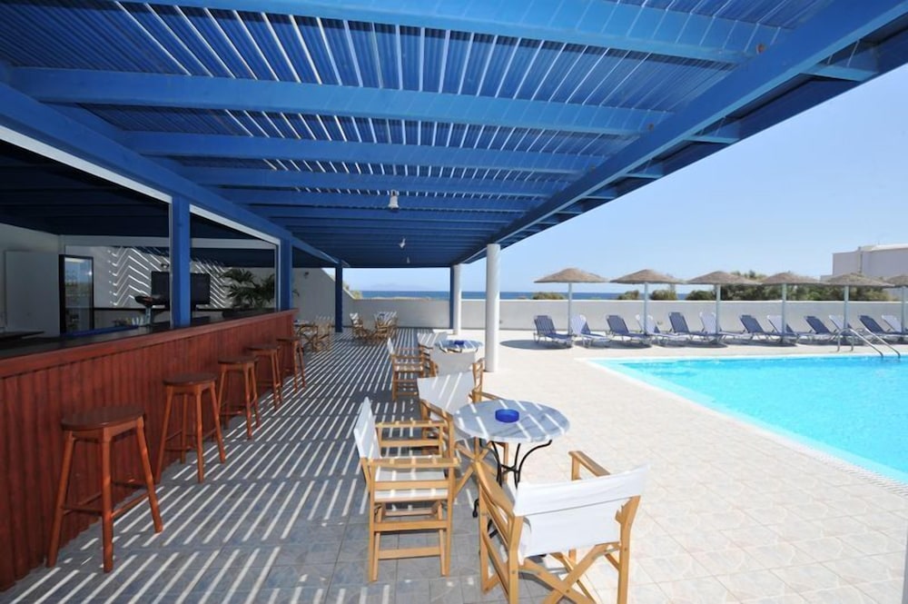 Blue Bay Villas Santorini 19/38