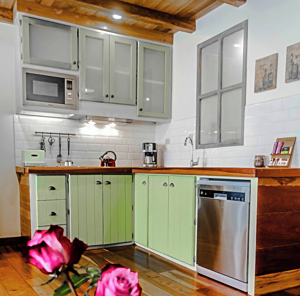 Old Town Quito Suites, Apartments & Boutique hotel 8/50