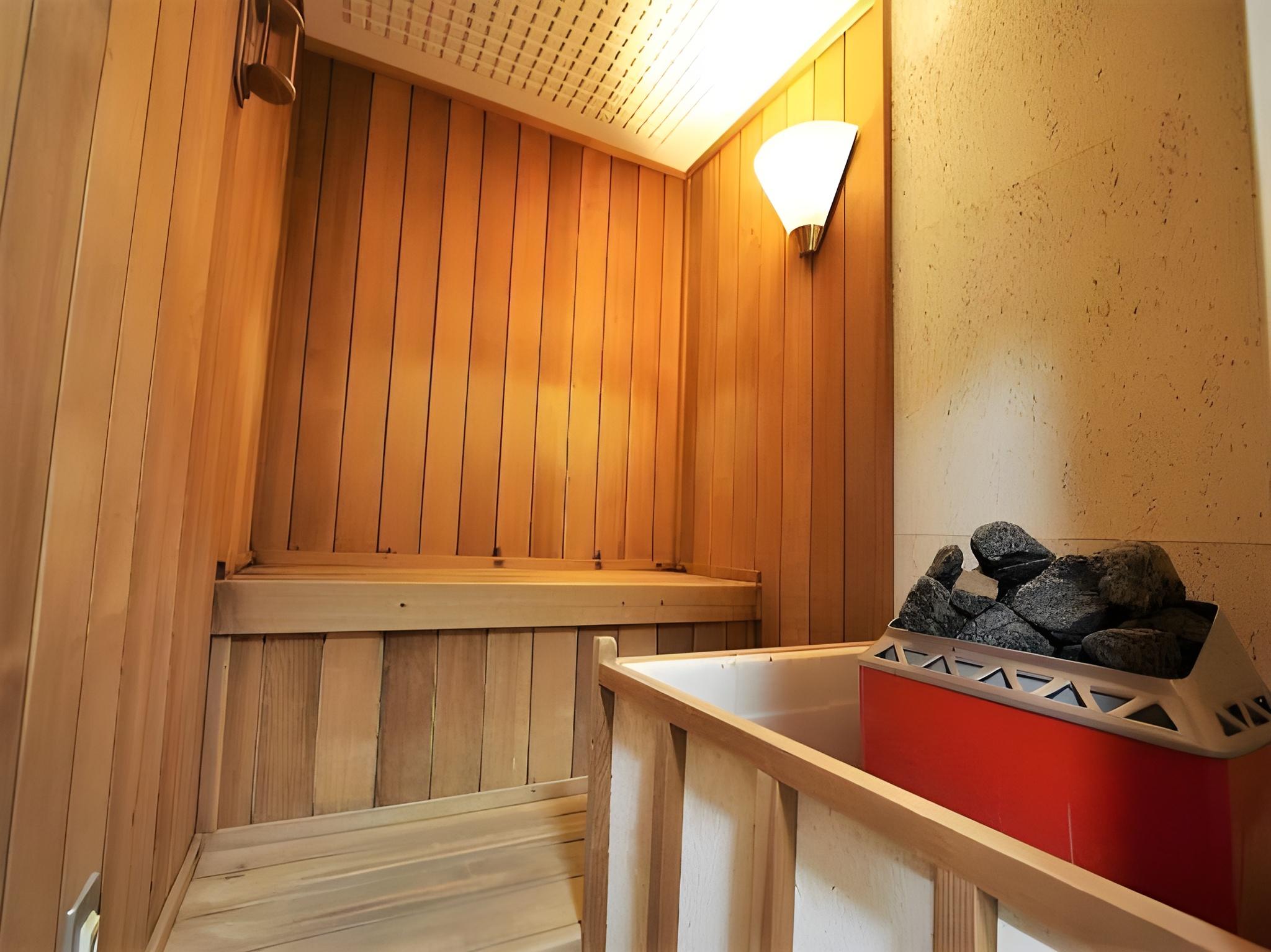 Fukuoka Arty Inn 39/53