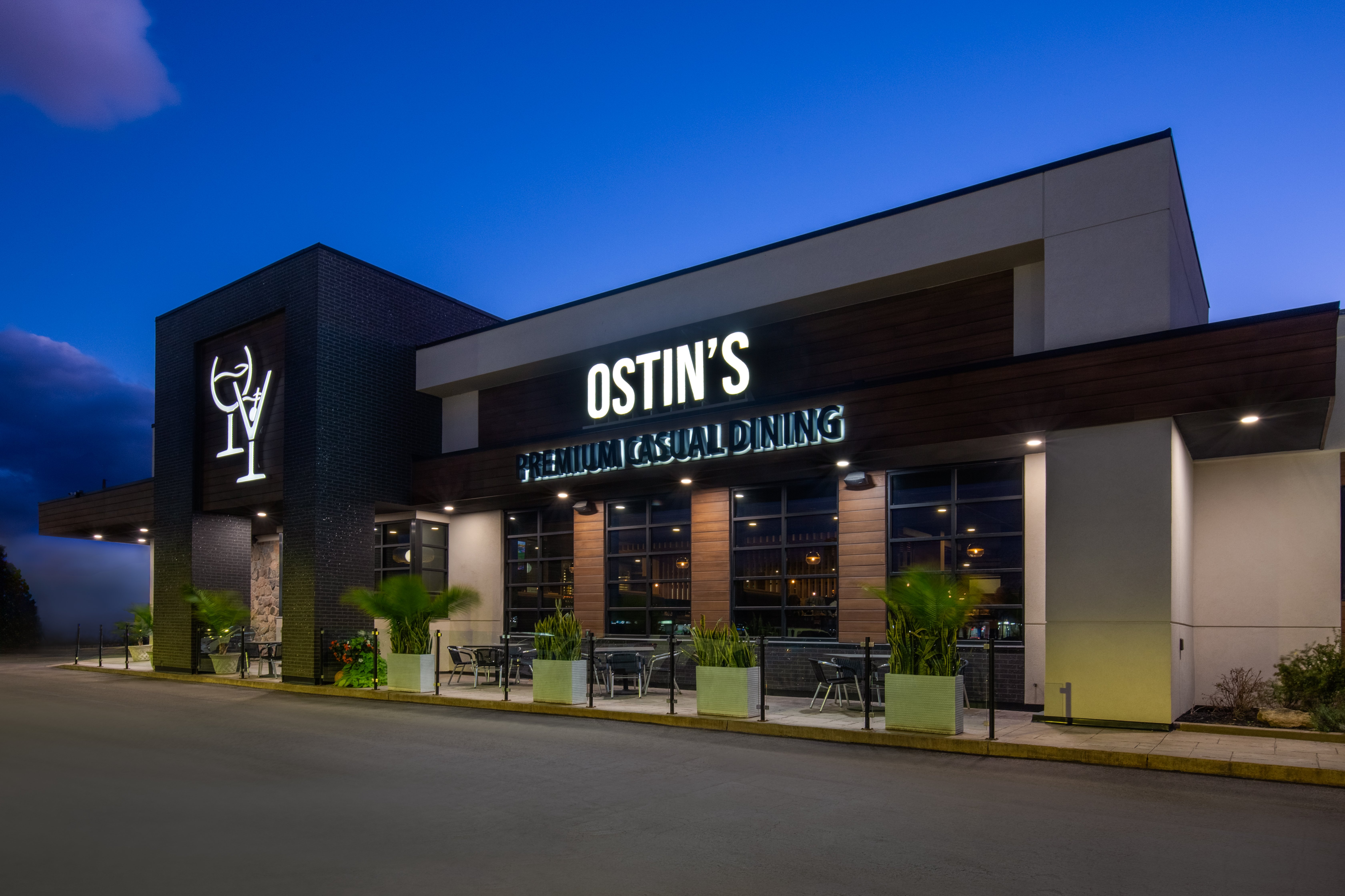 Holiday Inn Hotel Suites St Catharines Conference Ctr 4/81