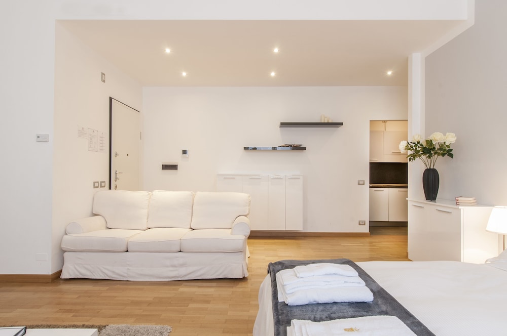 Milan Royal Suites Magenta Luxury Apartments 34/50