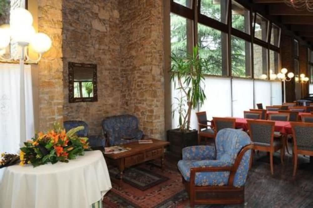 Sport Hotel Olimpo 44/65