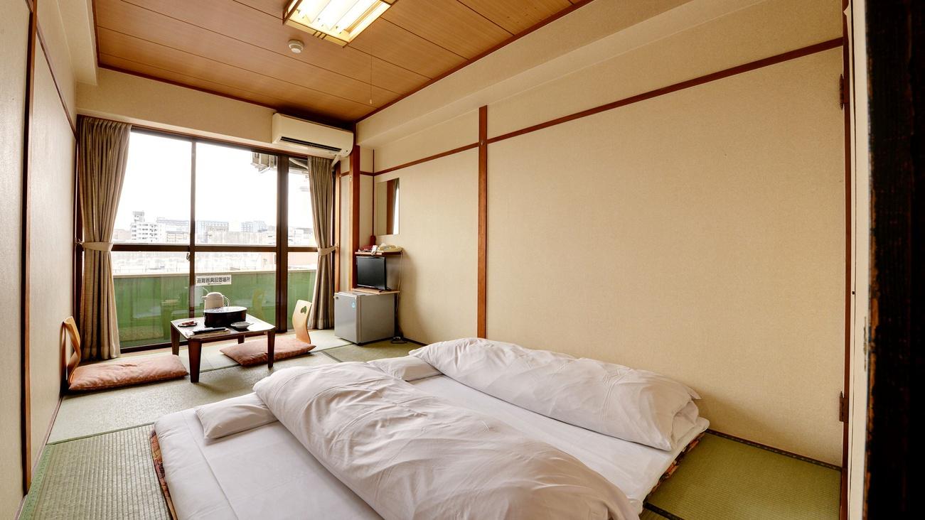 Japanese, No Bathroom, Tatami, Smoking