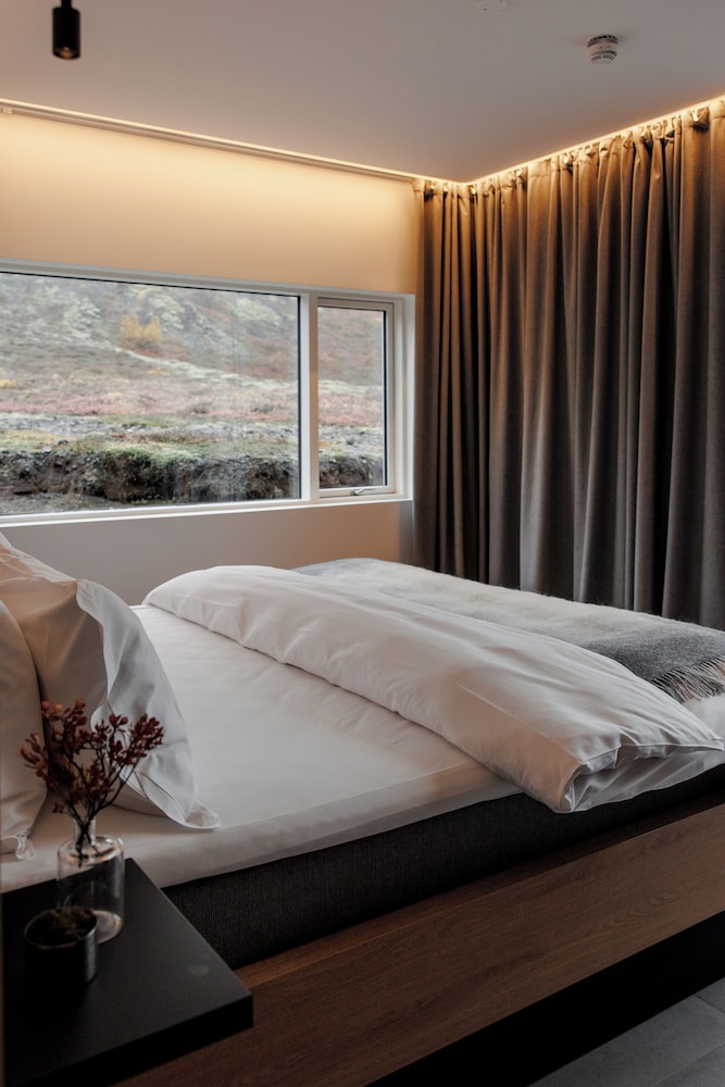 Aurora, Suite, King Bed
