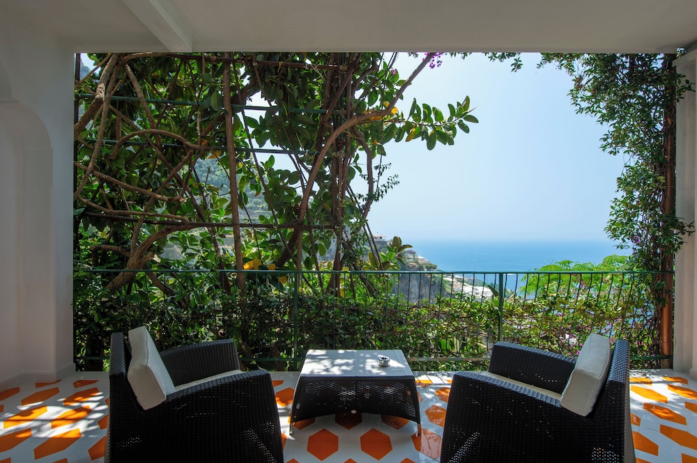 Hotel Pellegrino 33/50