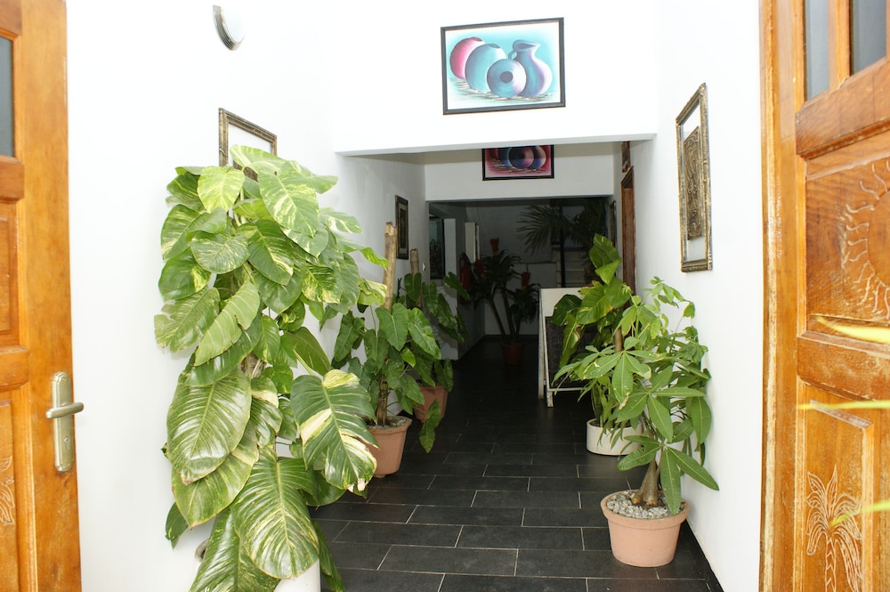 Sun Set Hotel 2/56