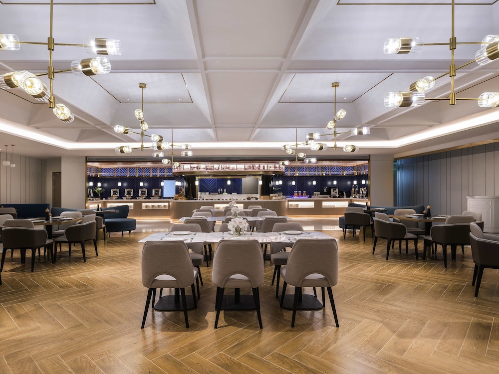 Mercure Shanghai Yu Garden On The Bund 35/41