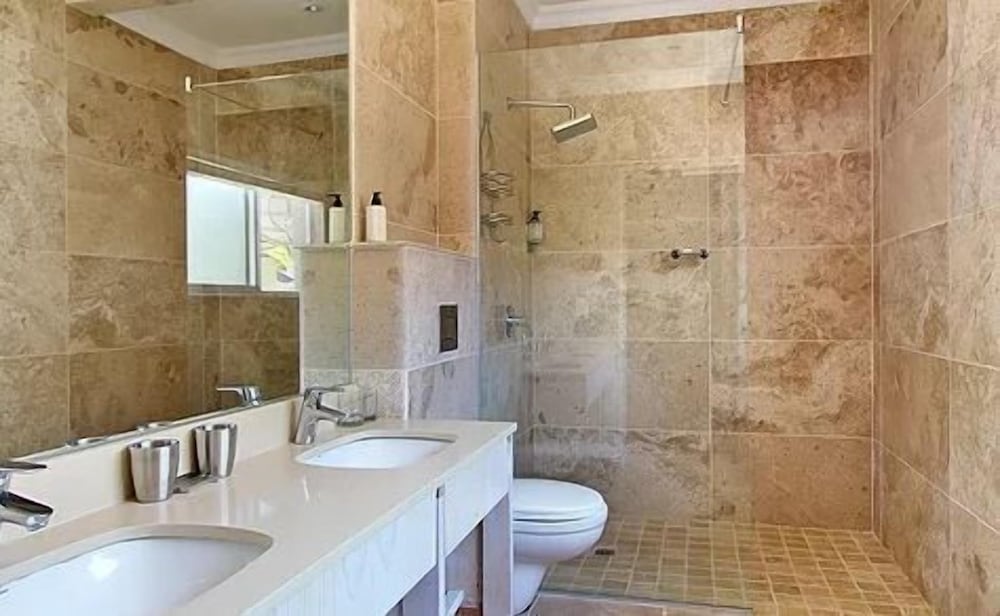 Vetho Villa 14/15