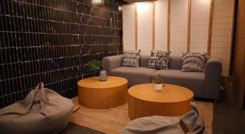 base-WENDING Serviced Apartment 24/35