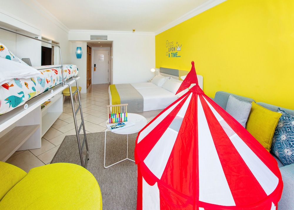 Abora Catarina By Lopesan Hotels 70/82