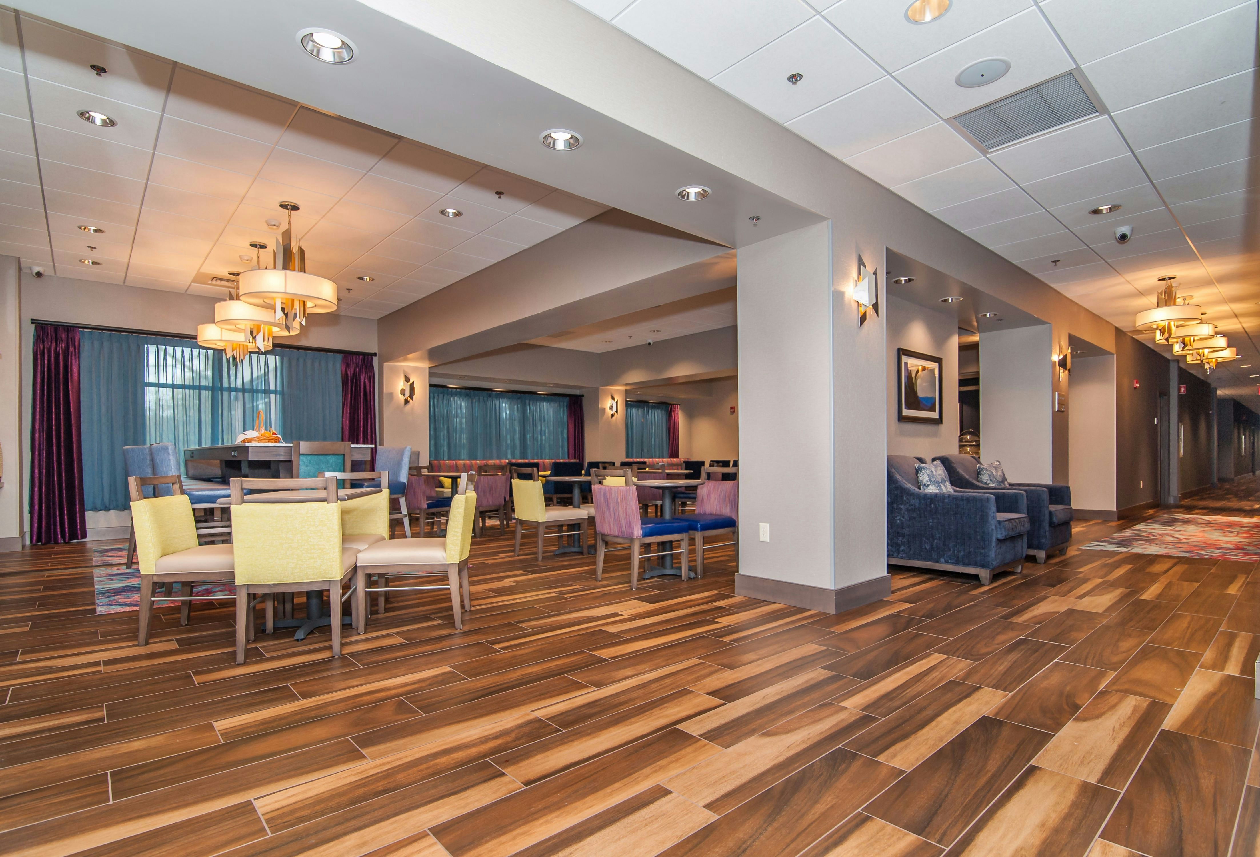 Hampton Inn Norwich 8/44