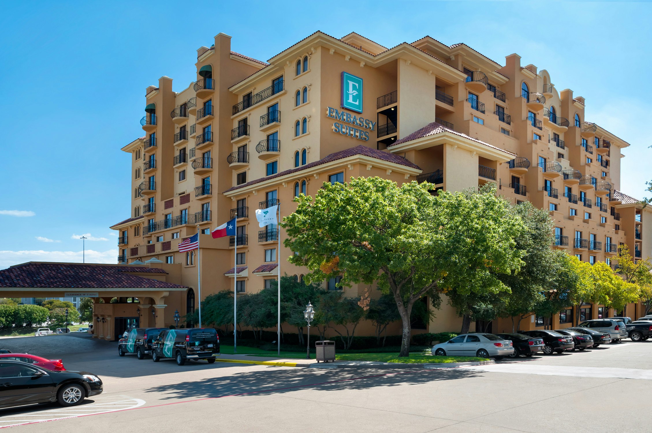 The Signature Suites 65/67
