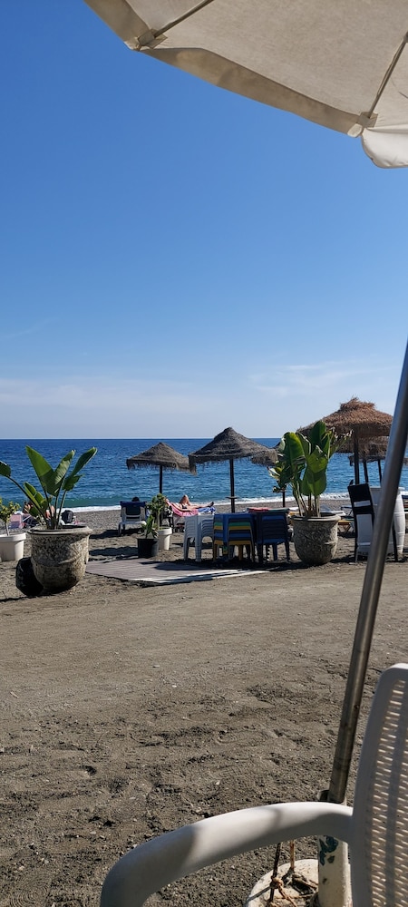 Hotel Mainake Sl 58/60