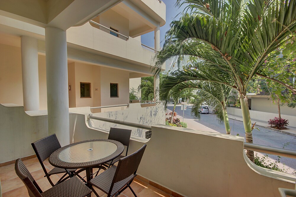 Riviera Maya Suites 38/50