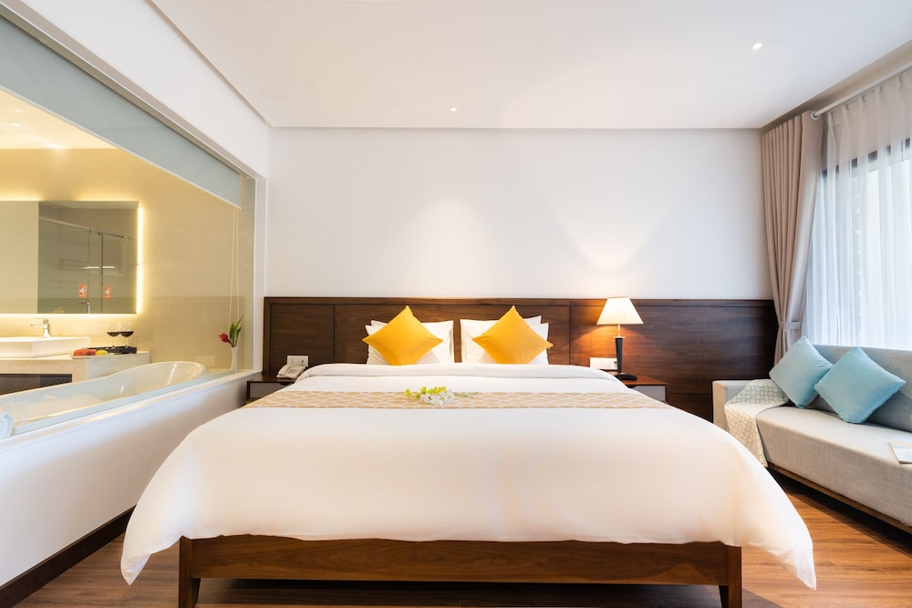 Hoang Ngoc Beach Resort 39/87