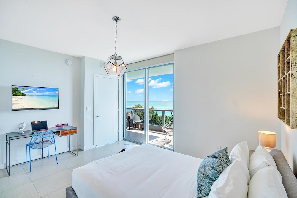 Dharma Home Suites Miami At Monte Carlo 39/53