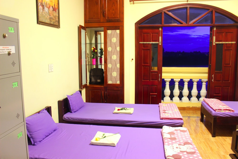 River Park Homestay And Hostel 19/58
