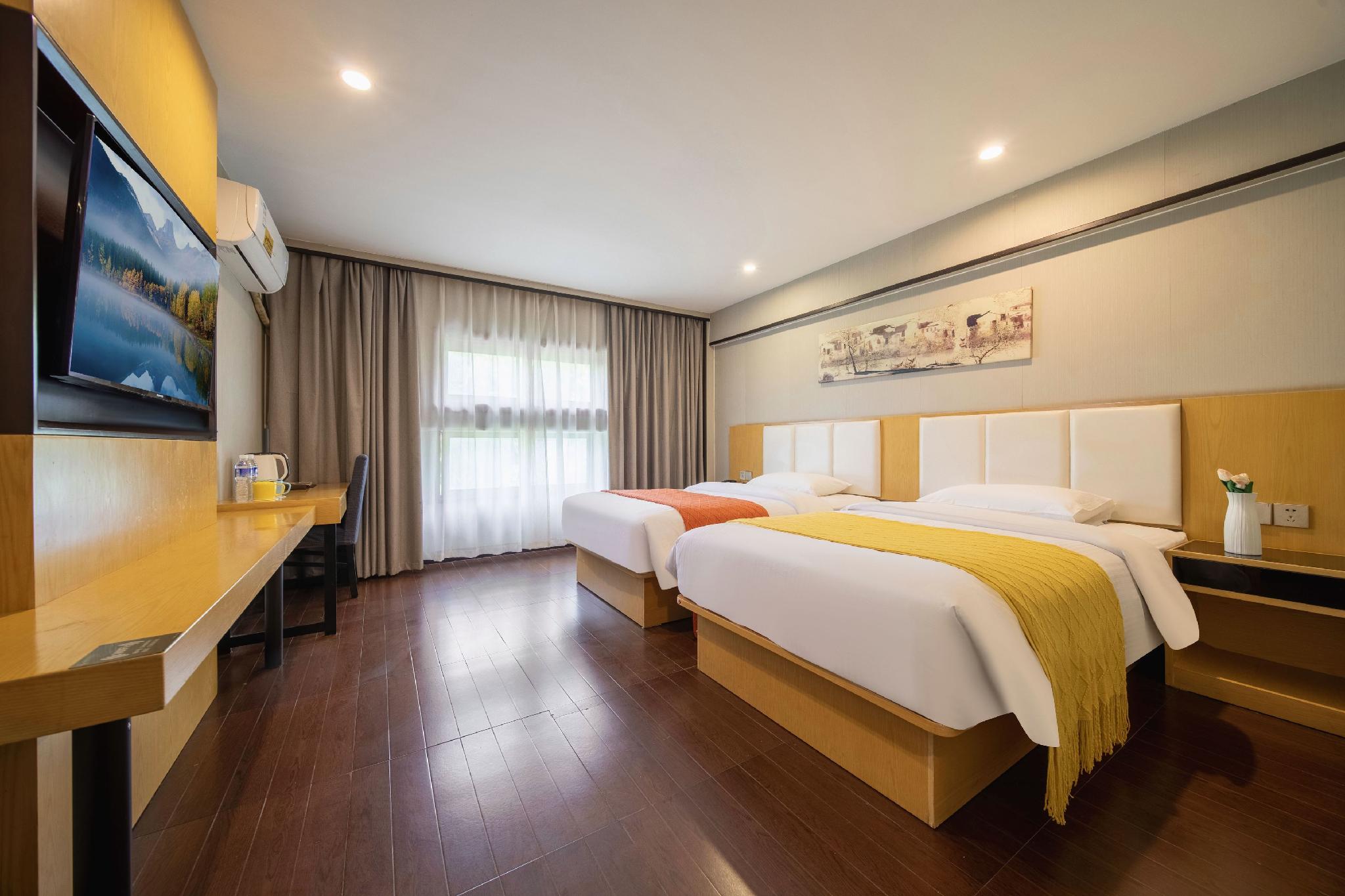 FEATURE, TWIN BEDS