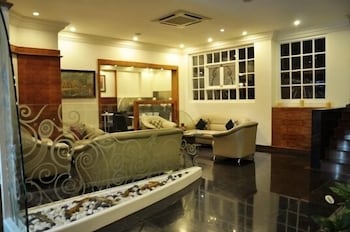 Highgates Hotel 20/21