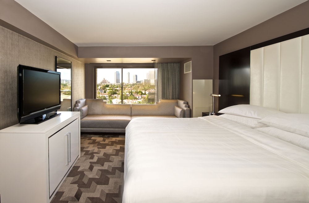Beverly Hills Marriott 14/62