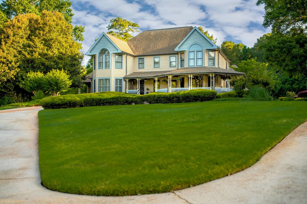 Pleasanton Courtyard Bed and Breakfast 43/49
